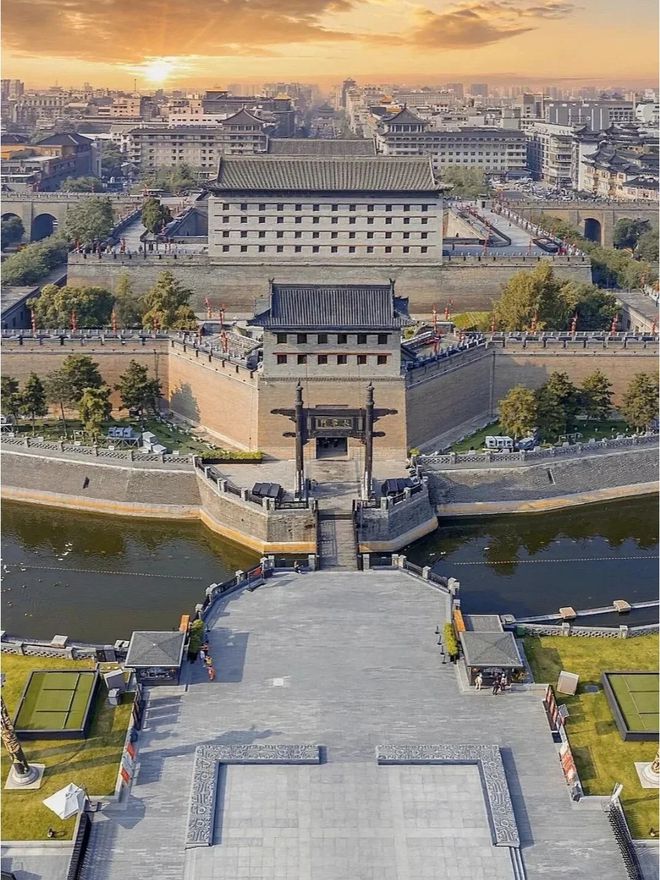 解与旅行攻略西安五天四晚跟团程安排凯发K8旗舰厅西安五日游报团费用详(图1)